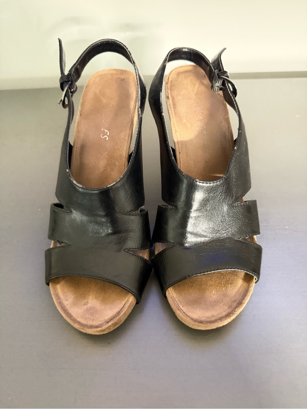 AEROSOLES Black Leather Wedge Slingback Sandals